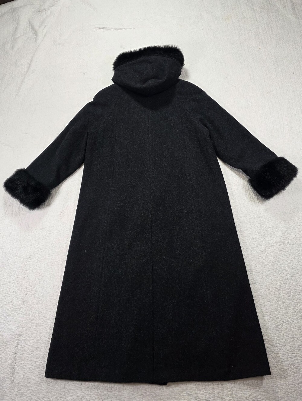 Vintage JP 1893 Charcoal Gray Wool Hooded Long Coat with Black Faux Fur Trim - Picture 4 of 13